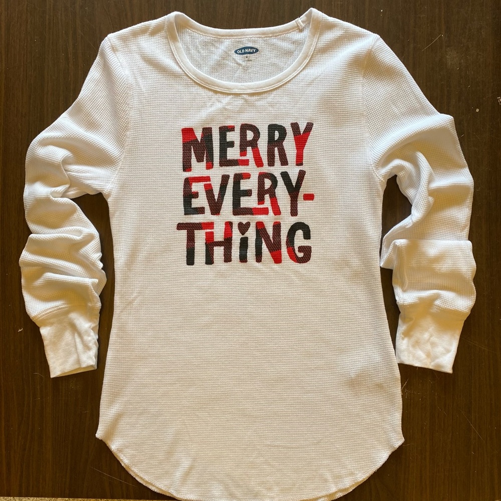 Old Navy White Long Sleeve Thermal Merry Everything Women’s shirt